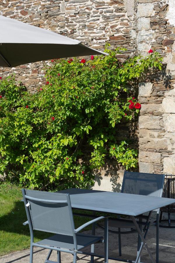 La Metairie-du-Vauhariot - Chambre Ou Lodge - Piscine Chauffée - Vue Mer et Mont Saint Michel et GR34 - Résidence Hôtelière Cancale Exterior foto